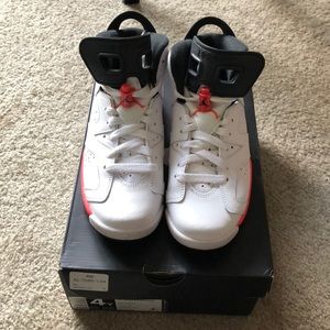 Air Jordan 6 Retro BG